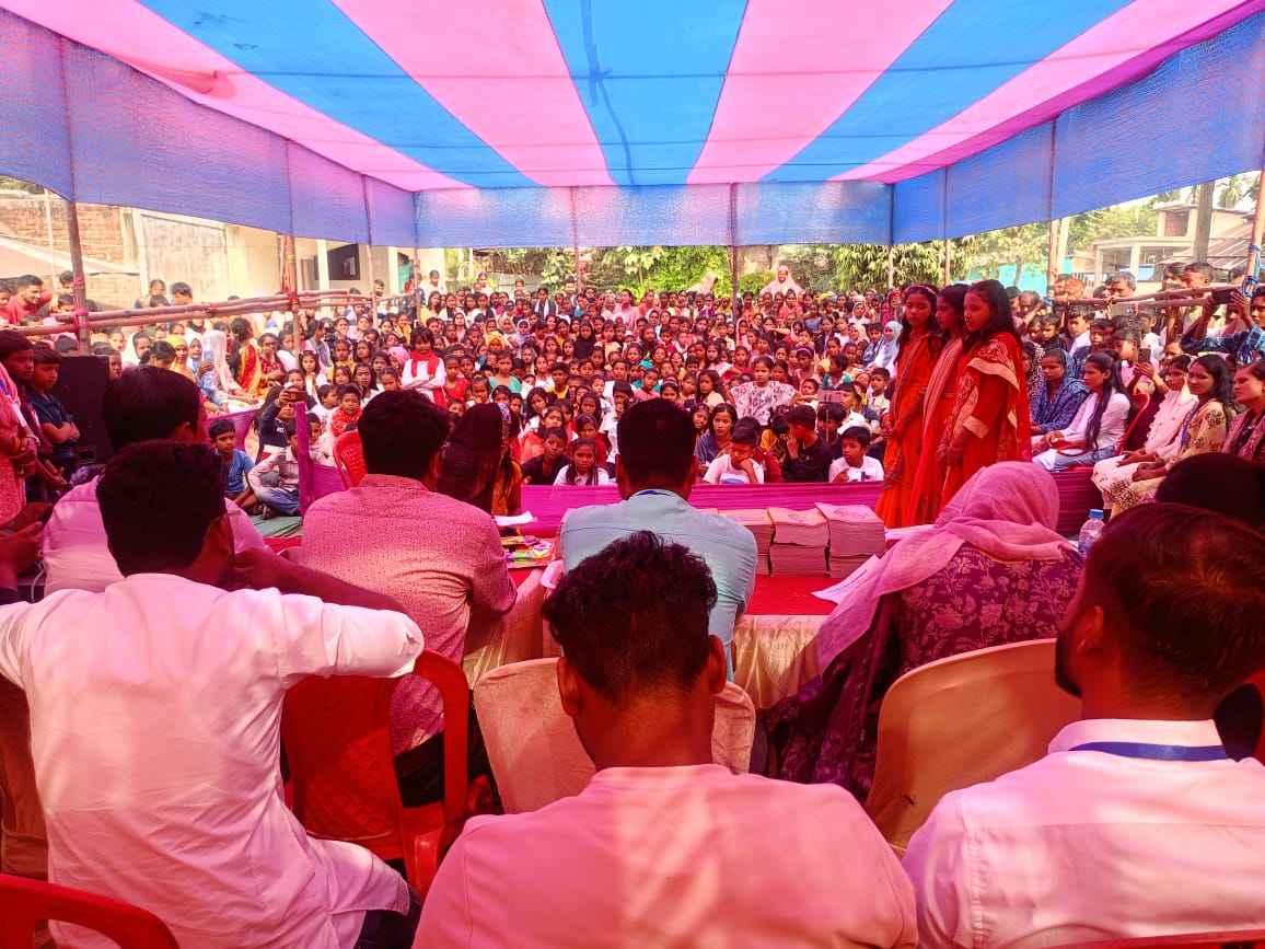 बाल दिवस के मौके पर आजाद इंडिया फाउंडेशन के  बेनर तले सांस्कृतिक कार्यक्रम का आयोजन किया गया