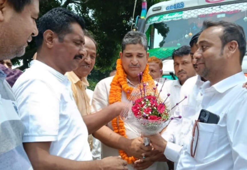 डॉ. जावेद आज़ाद ने ठाकुरगंज में किया दौरा, वोटर लिस्ट सत्यापन को लेकर की अपील