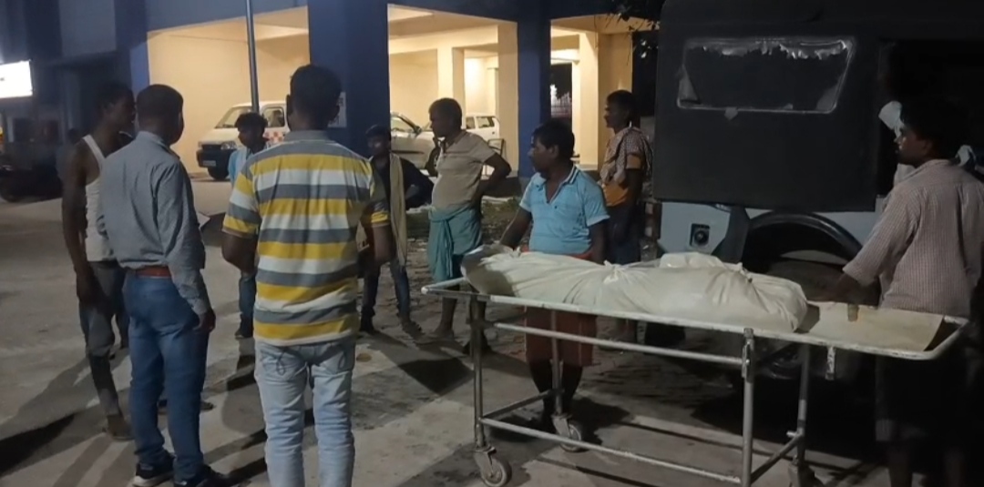 पानी भरे पईन में डूबने से तीन बच्चों की दर्दनाक मौत, गांव में मातम