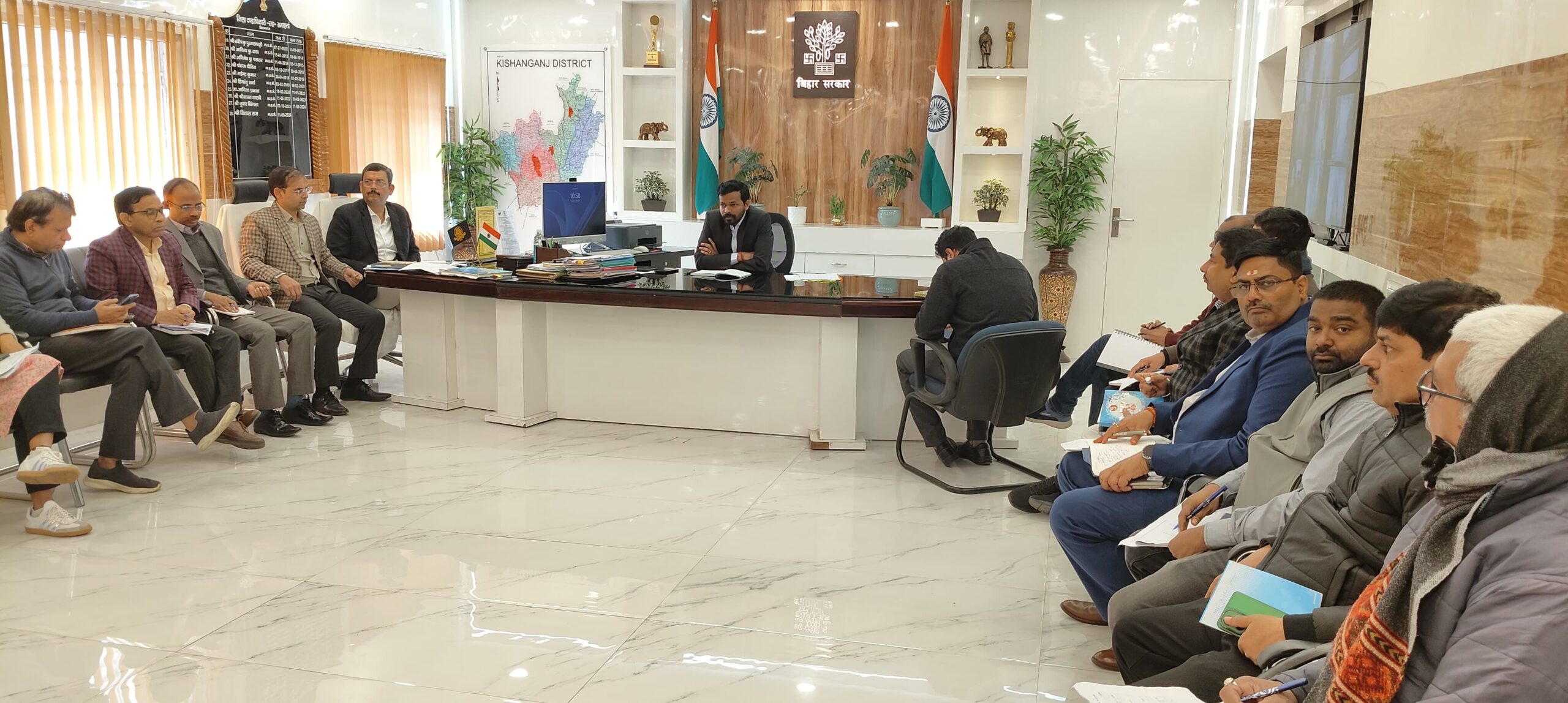 माननीय मुख्यमंत्री के संभावित दौरे को लेकर जिला स्तरीय बैठक आयोजित